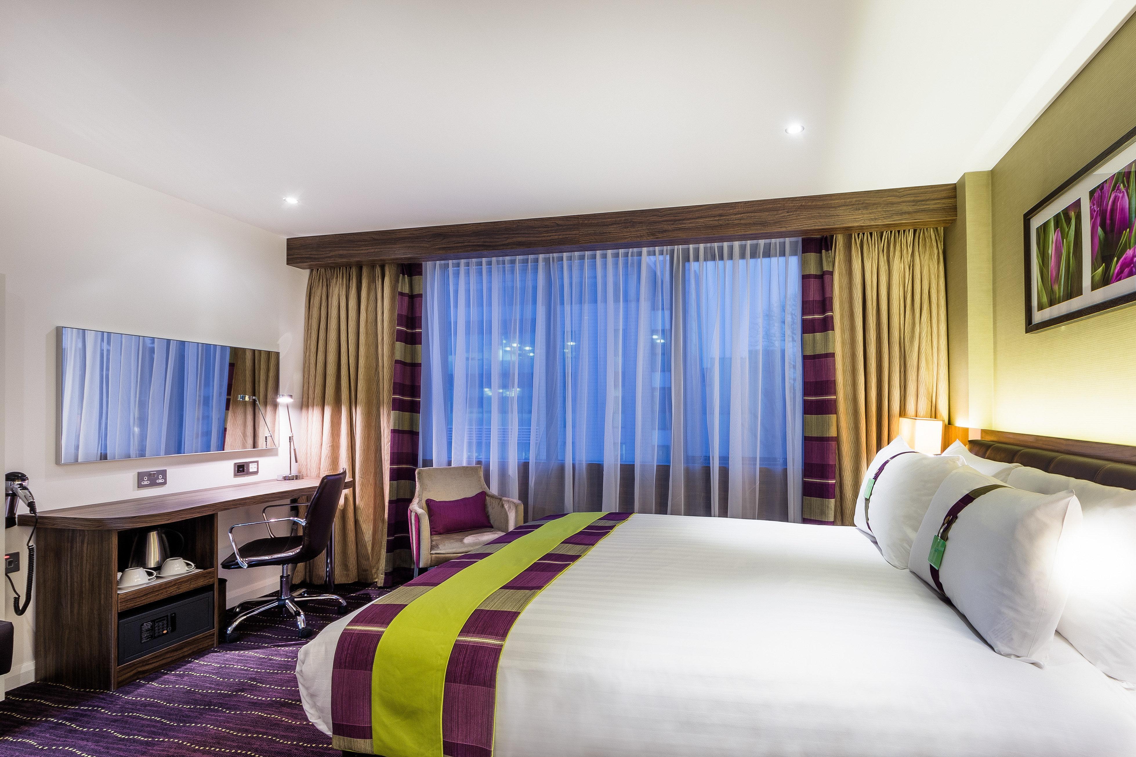 Holiday Inn London Watford Junction By Ihg Bagian luar foto