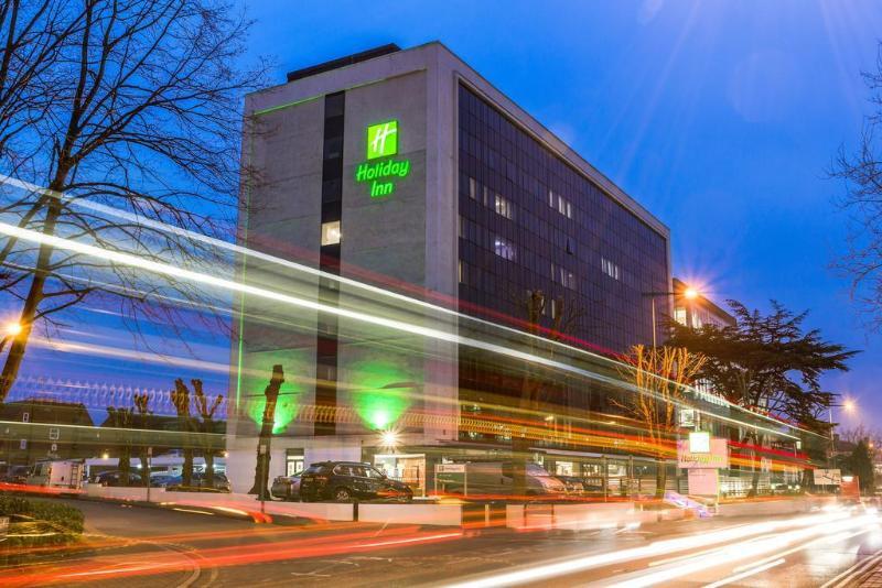 Holiday Inn London Watford Junction By Ihg Bagian luar foto